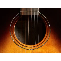 Alvarez Yairi DYMR70 Slope Shoulder Dreadnought Acoustic Guitar Sunburst