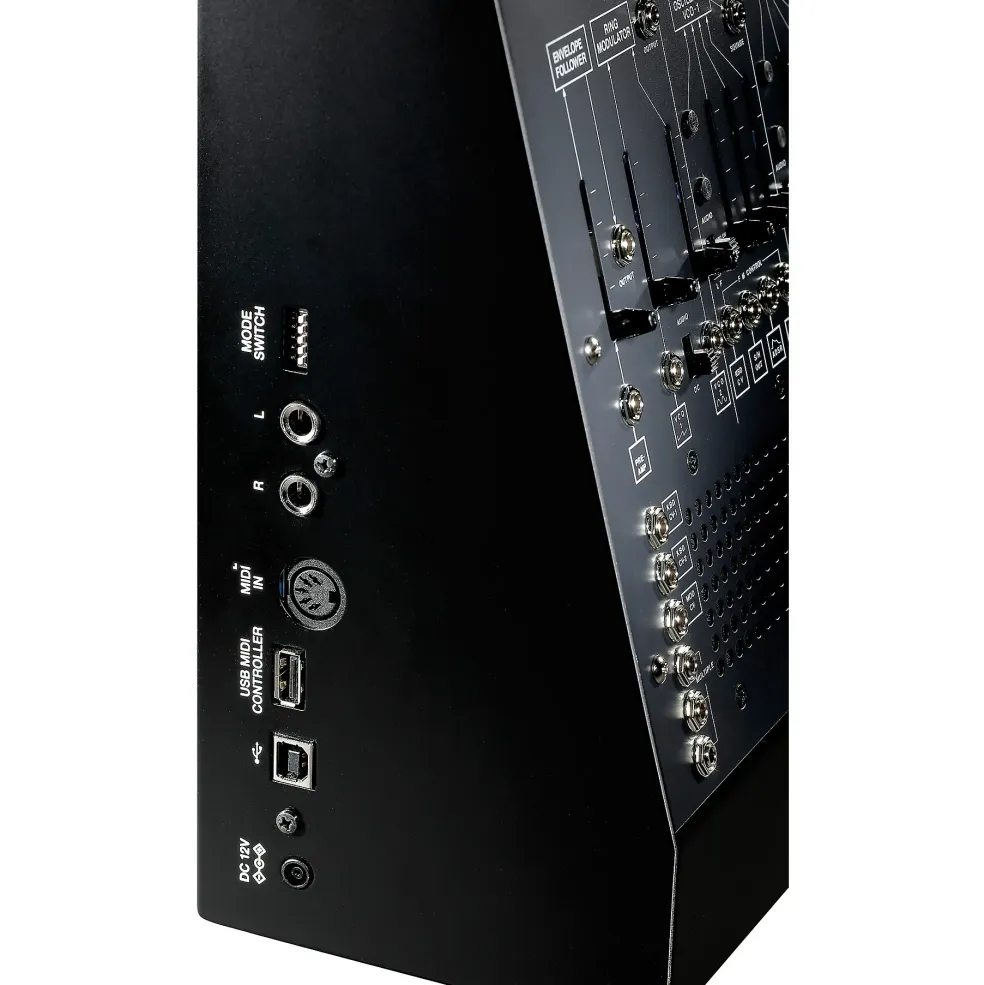 ARP 2600 M LTD Synthesizer With Case and MicroKEY2 37-Key Controller
