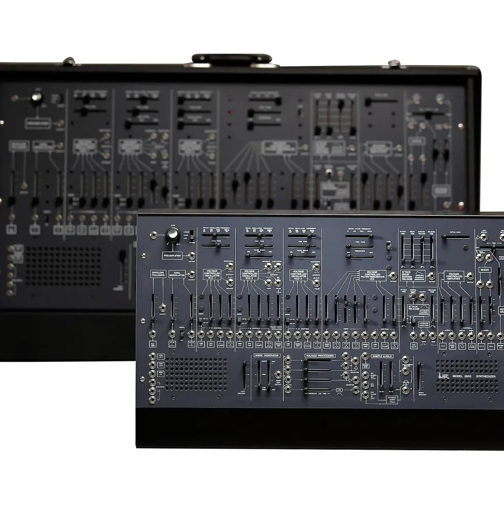 ARP 2600 M LTD Synthesizer With Case and MicroKEY2 37-Key Controller