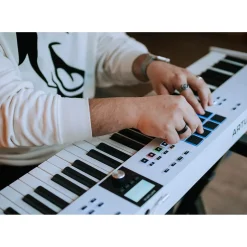 Arturia KeyLab Essential 61 mk3 Keyboard Controller With Universal Sustain Pedal White