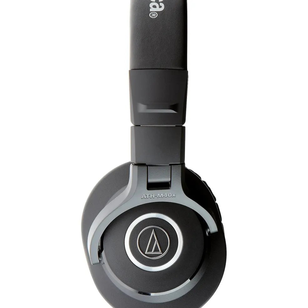 Audio-Technica ATH-M40x Closed-Back Professional Studio Monitor Headphones Black