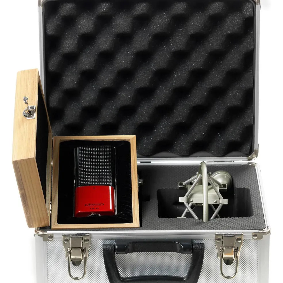 Avantone CR-14 Ribbon Microphone