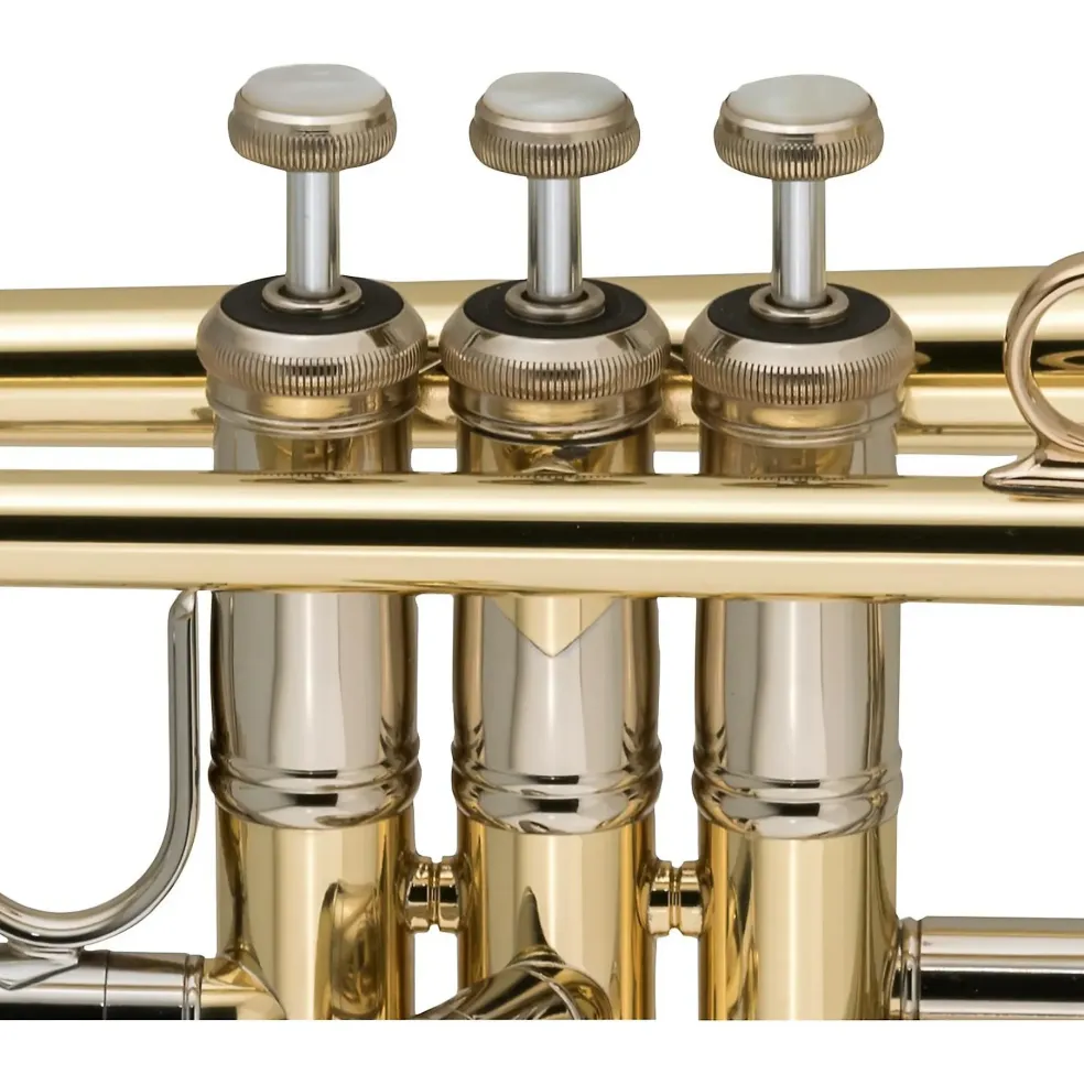 Bach 190 Stradivarius 37 Series Professional Bb Trumpet 19037 Lacquer