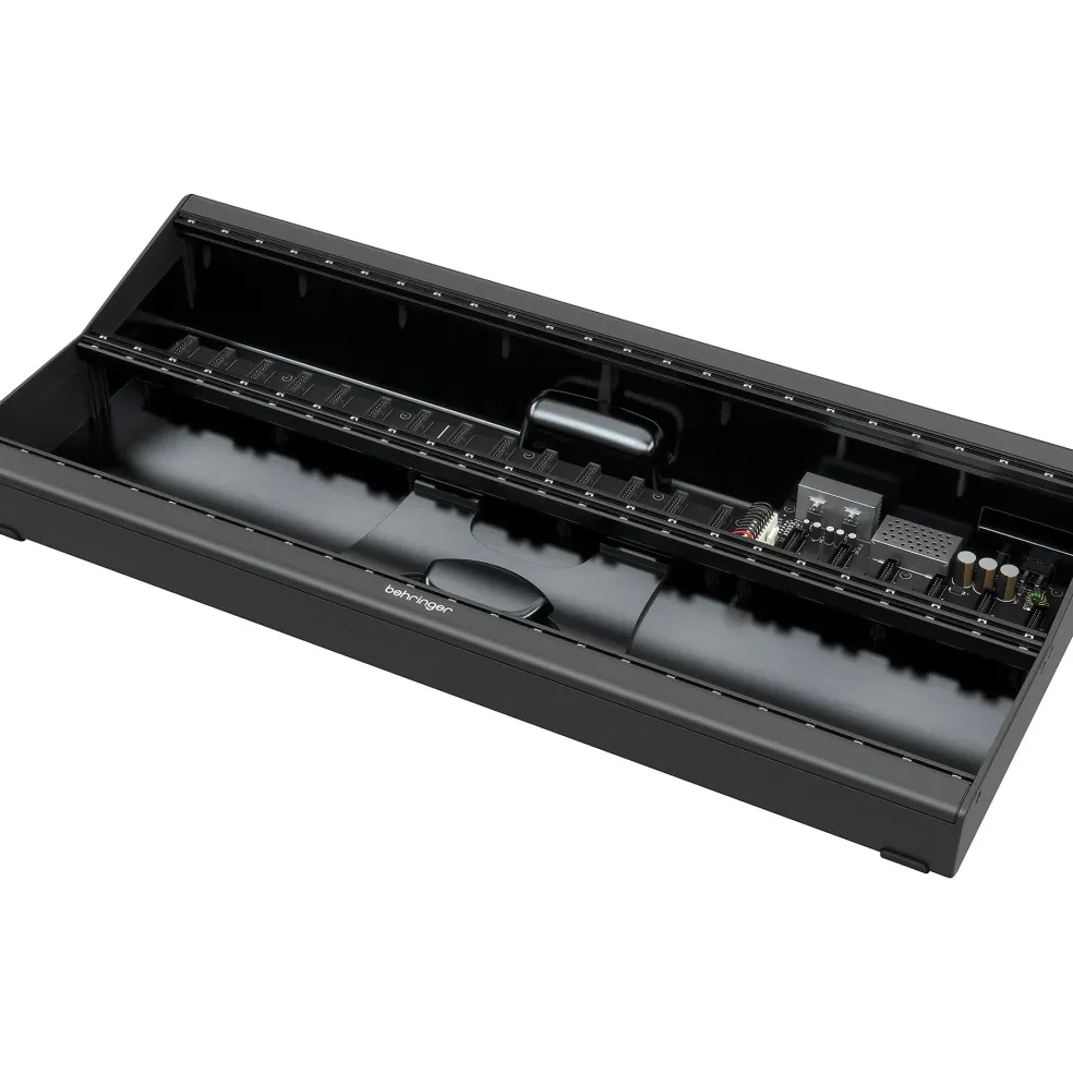 Behringer Eurorack GO 2 x 140 HP Eurorack Case
