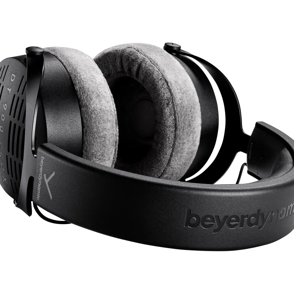 beyerdynamic DT 900 PRO X Open-Back Studio Headphones