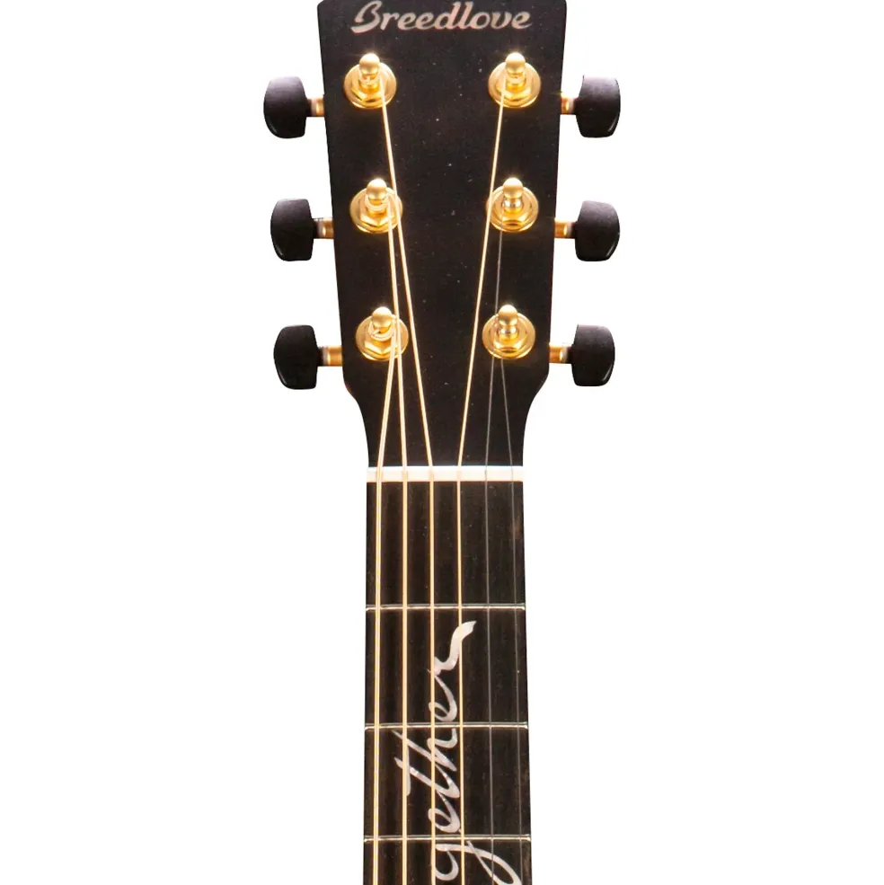 Breedlove Oregon Concerto CE Jeff Bridges Myrtlewood Acoustic-Electric Guitar Bourbon Burst