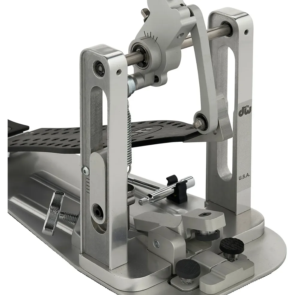 DW Colorboard Machined Direct Drive Single Bass Drum Pedal With Graphite Footboard