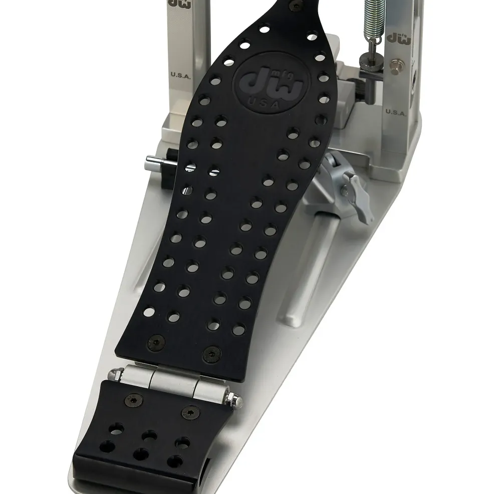 DW Colorboard Machined Direct Drive Single Bass Drum Pedal With Graphite Footboard