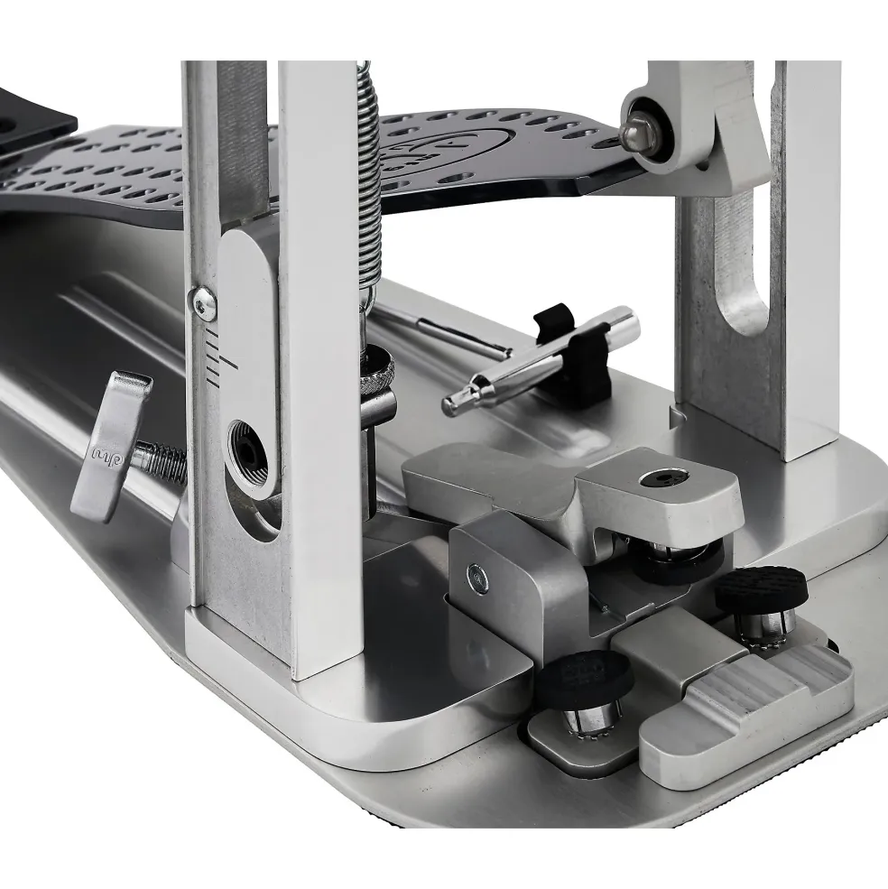 DW MFG Series XF Machined Direct Drive Single Bass Drum Pedal