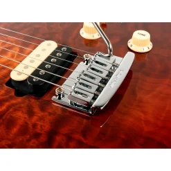 Ernie Ball Music Man Axis Super Sport Quilt Top (satin) Electric Guitar Honey Pot