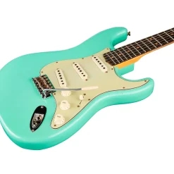 Fender Custom Shop Limited-Edition '59 Stratocaster Journeyman Relic Electric Guitar Super Faded Aged Seafoam Green