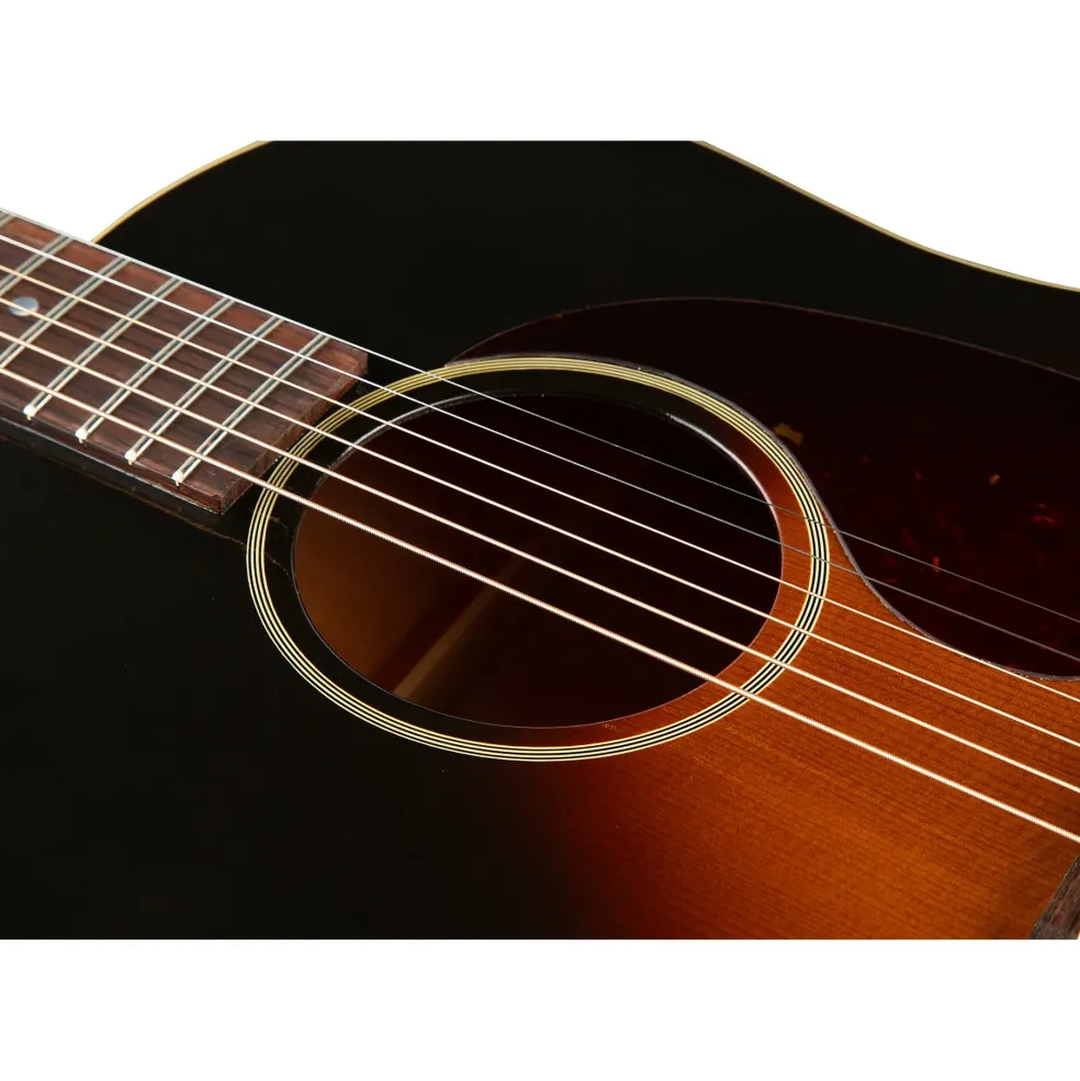 Gibson 1942 Banner J-45 Acoustic Guitar Vintage Sunburst