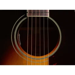 Gibson Southern Jumbo Original Red Spruce Limited-Edition Acoustic-Electric Guitar Vintage Sunburst
