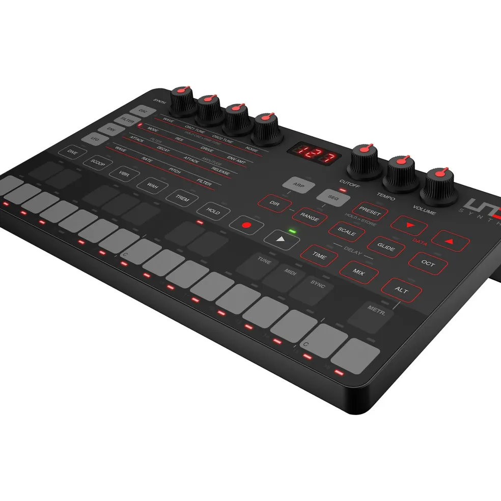 IK Multimedia UNO Synth Portable Analog Synthesizer