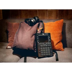 KORG KAOSS Replay Dynamic Effects Processor and Sampler