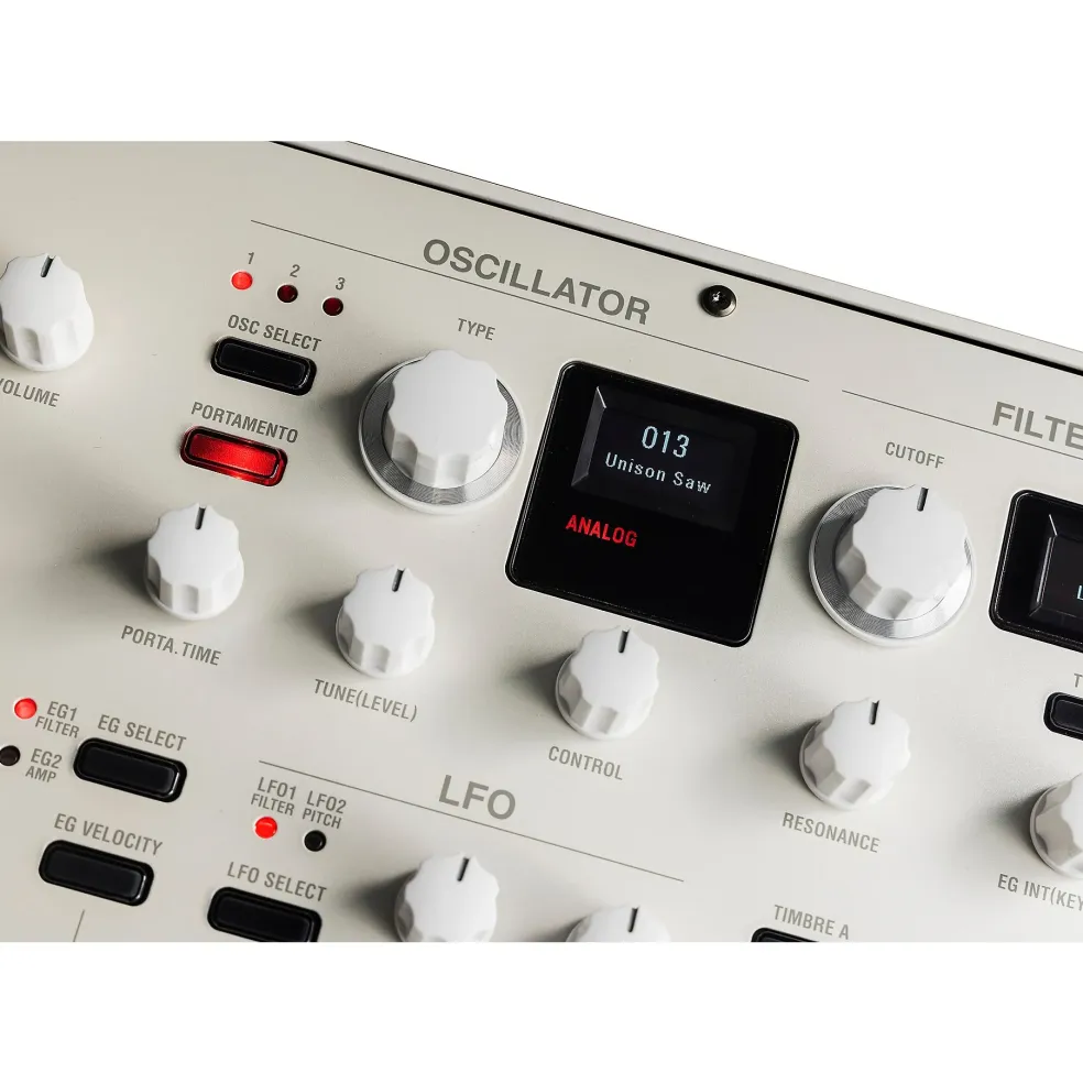 KORG KingKORG NEO VA Synthesizer