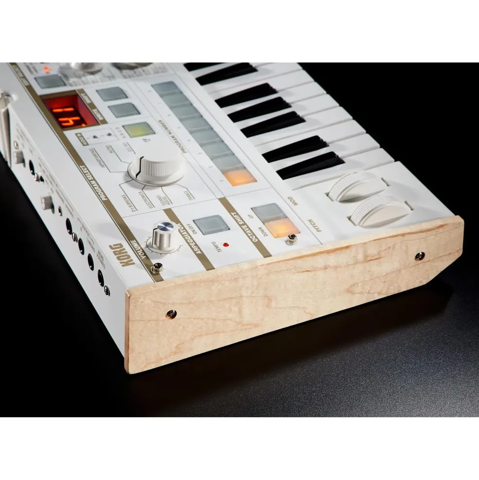 KORG microKORG-S Synthesizer/Vocoder With Built-In Speaker System
