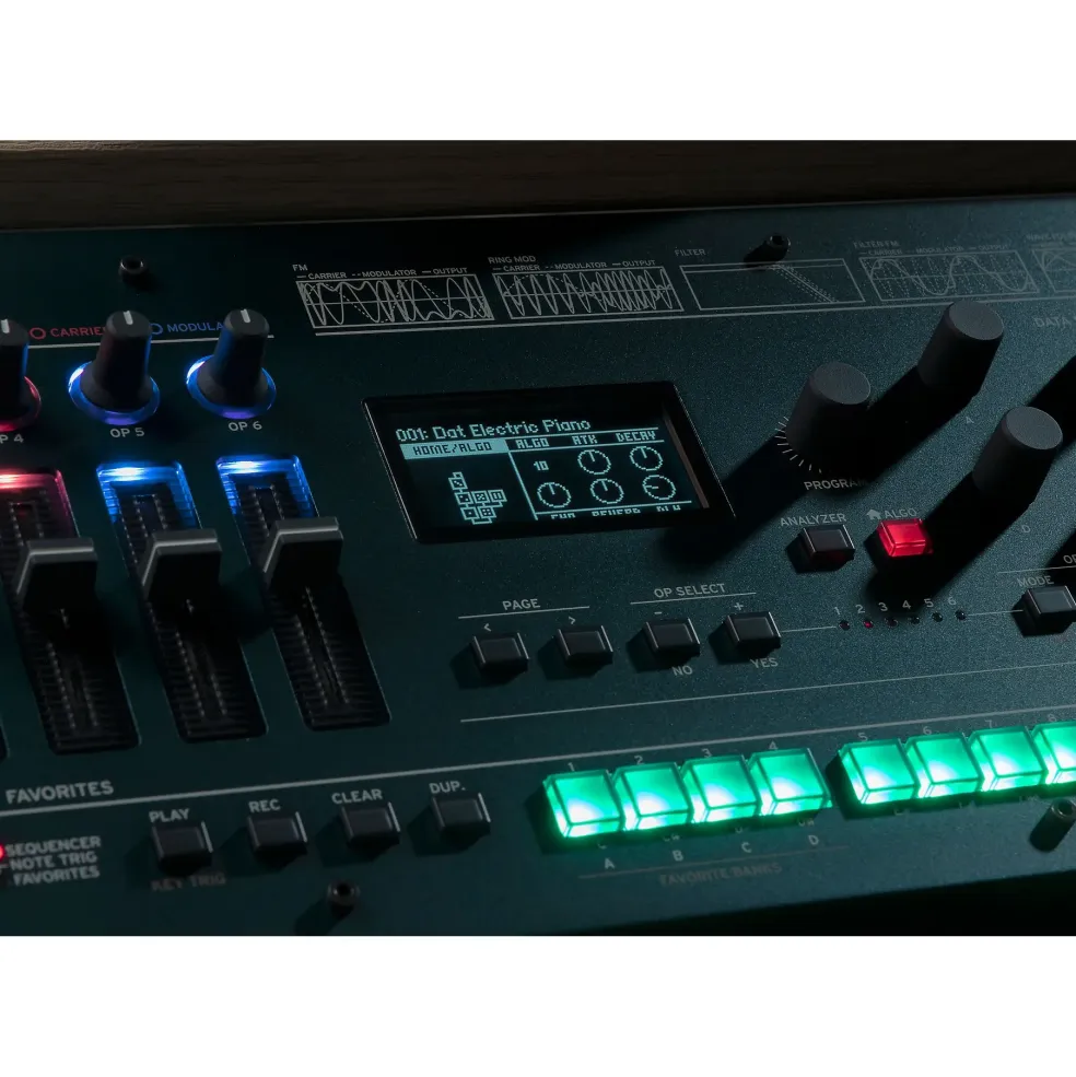 KORG opsix FM Desktop Desktop/4U Rack