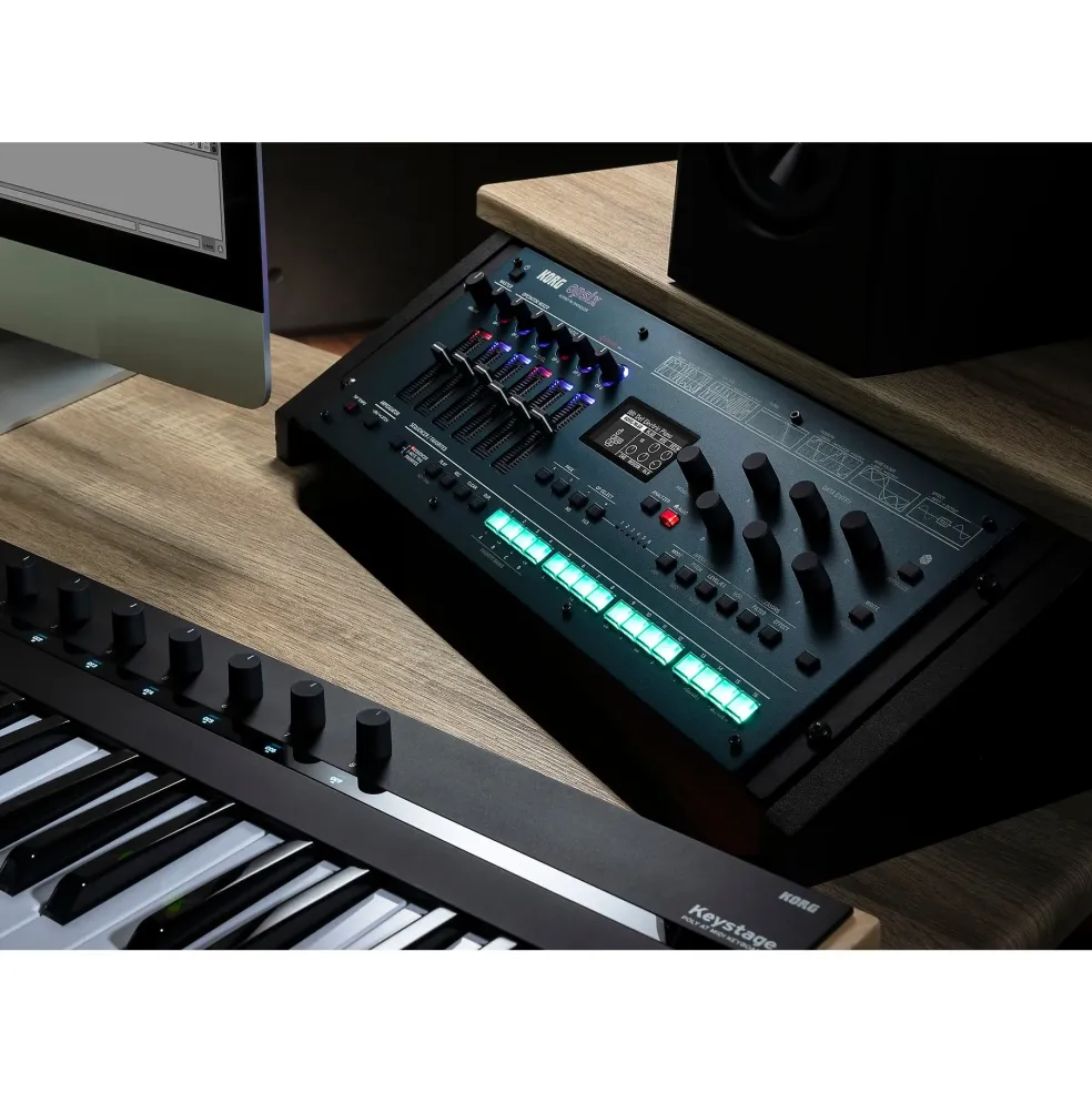 KORG opsix FM Desktop Desktop/4U Rack