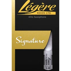 Legere Reeds Signature Series Alto Saxophone Reed 2.5