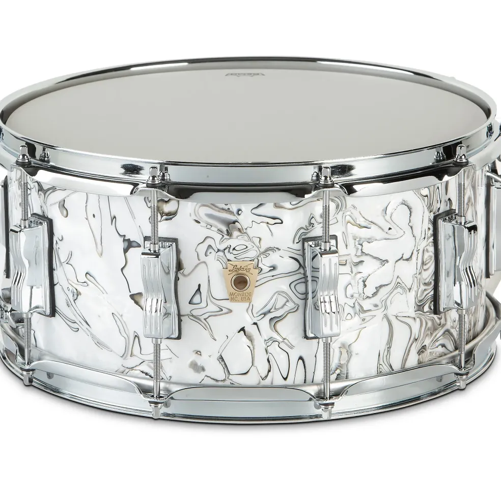 Ludwig Classic Maple Snare Drum 14 x 6.5 in. White Mosaic