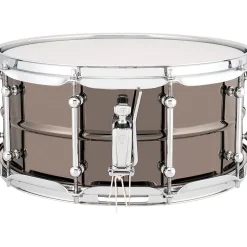 Ludwig Universal Series Black Brass Snare Drum With Chrome Hardware 14 x 6.5 in.