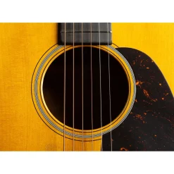 Martin D-18 Authentic 1937 VTS Aged Acoustic Guitar Natural