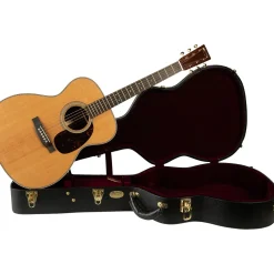 Martin 000-28E Modern Deluxe Auditorium Acoustic-Electric Guitar Natural