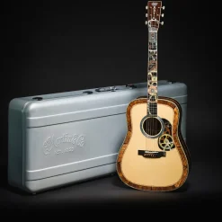 Martin Limited-Edition D-200 Deluxe Acoustic Guitar Natural
