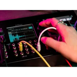 1010music Bitbox mk2 Eurorack Performance Sampler with Touchscreen - Black
