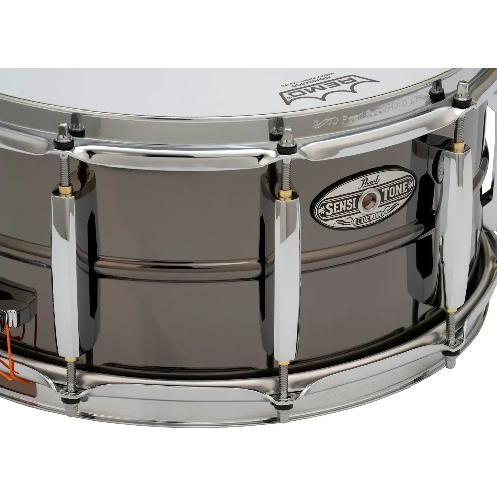 Pearl SensiTone Seamless Heritage Alloy Snare 14 x 6.5 in. Black Brass