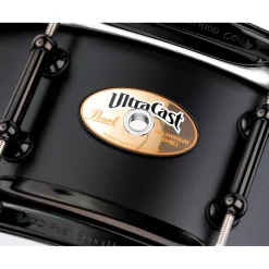 Pearl Ultracast 5/3/5mm Cast Aluminum Snare Drum 14 x 6.5 in. Black