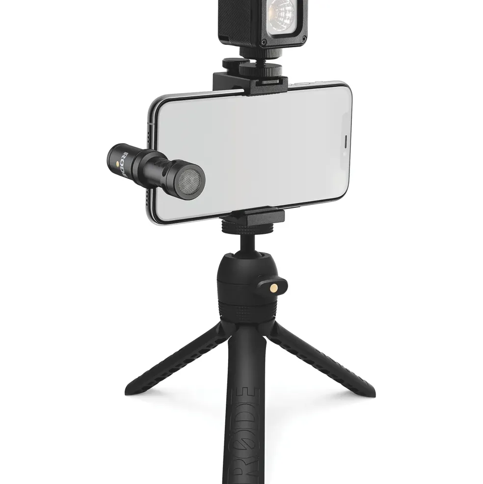 RODE Vlogger Kit for USB-C Devices - Includes Tripod, MicroLED light, VideoMic ME-C and Accessories
