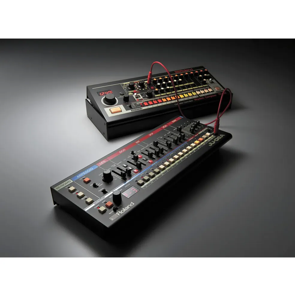 Roland JU-06A Boutique Synthesizer with Decksaver Cover