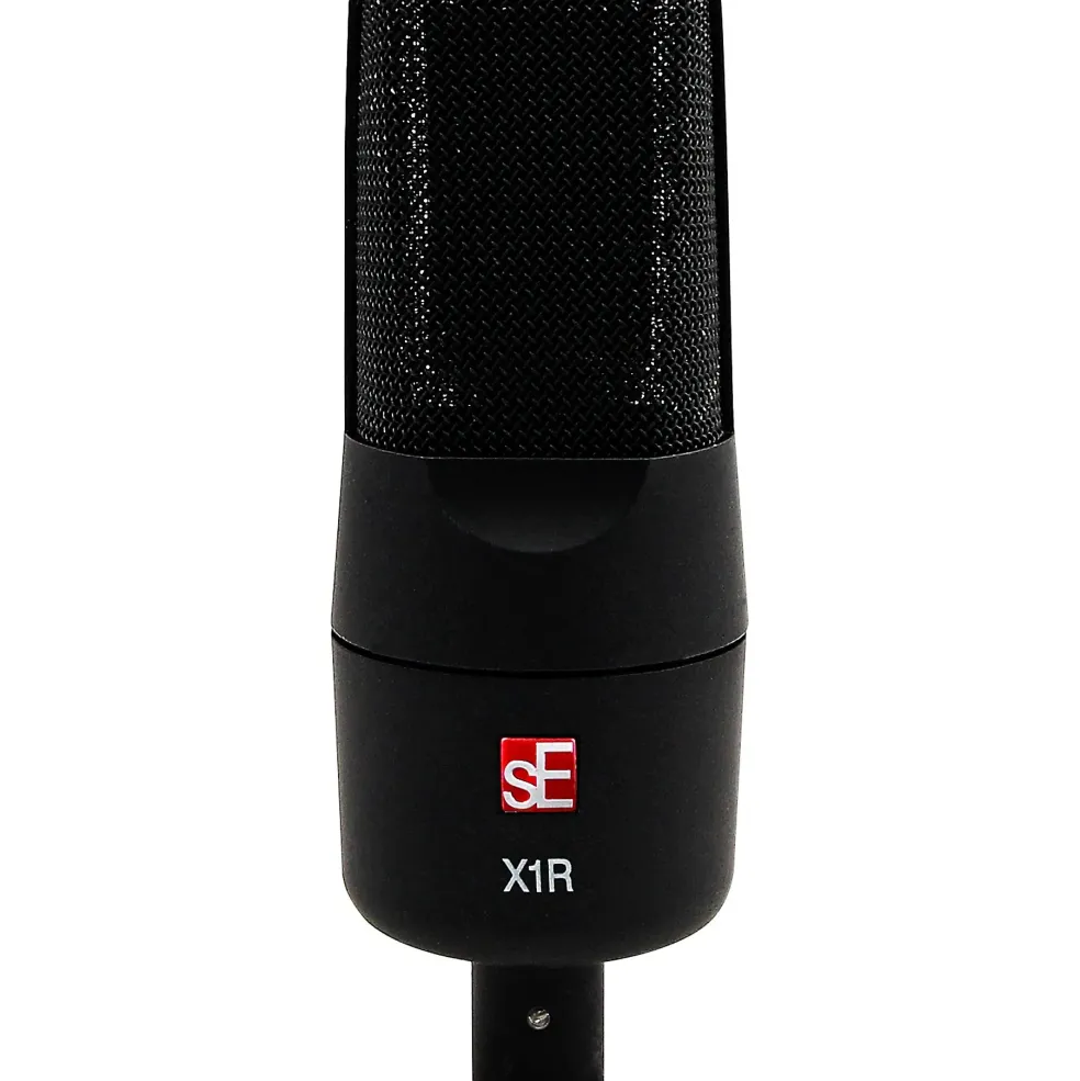 sE Electronics DM1 Preamp With X1 R Ribbon Mic Studio Bundle