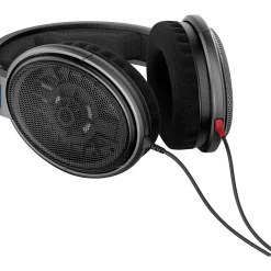 Sennheiser HD 600 Open-Back Professional Headphones