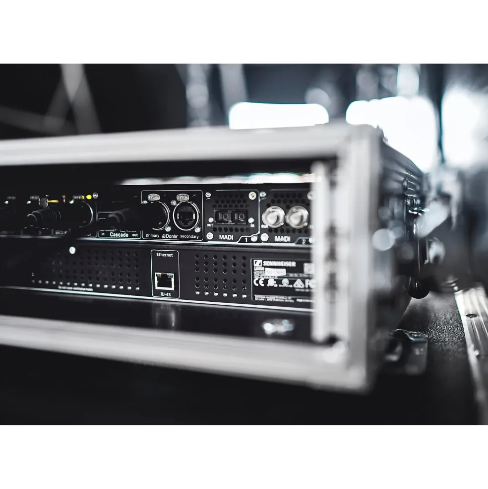 Sennheiser SPECTERA BASE STATION 1RU rackmount Base Station for Spectera system, with (3) mains cables (EU, UK, US prongs)