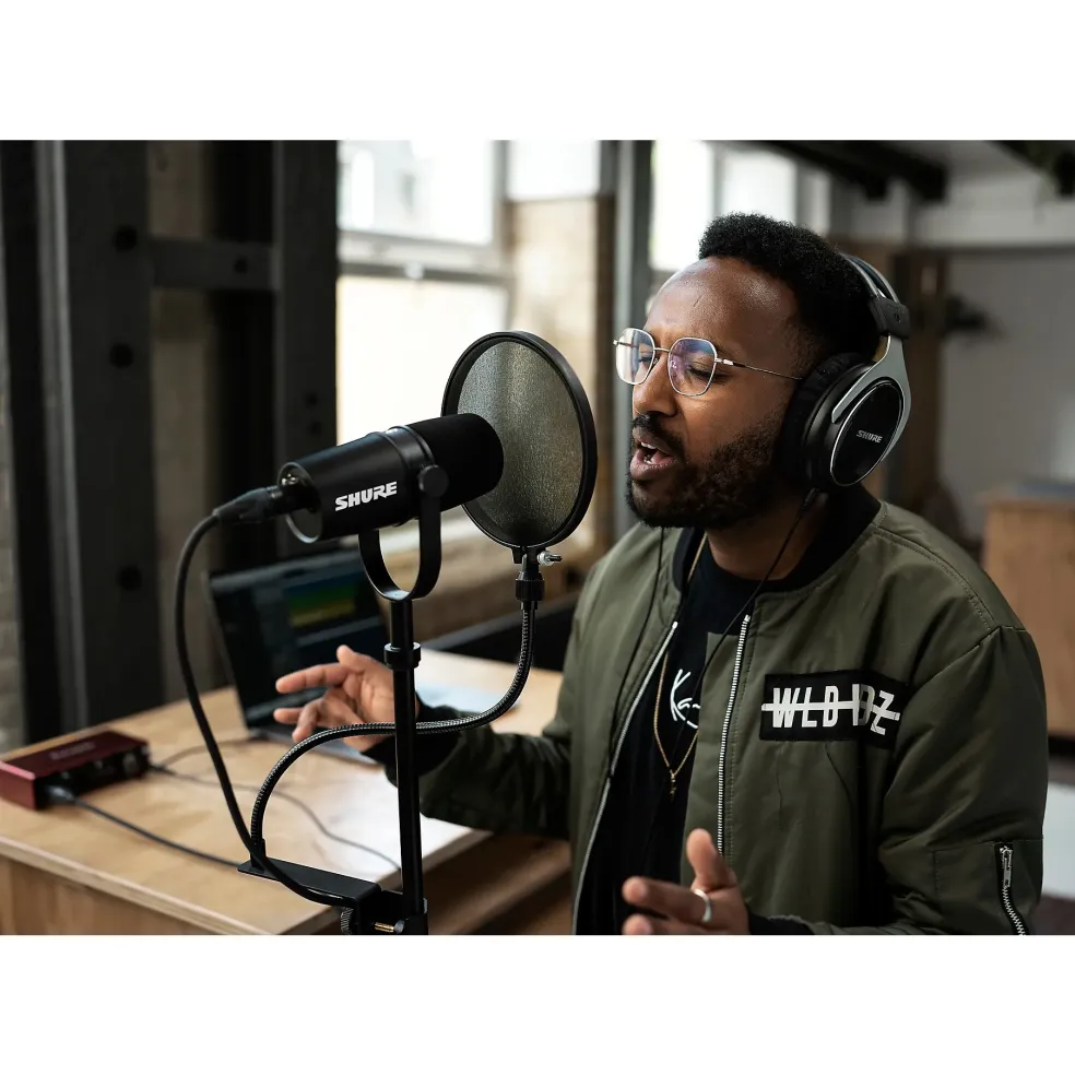 Shure MV7X XLR Podcast Microphone