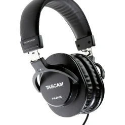 Shure SM7B Mic + TH200X Headphones Podcasting Bundle
