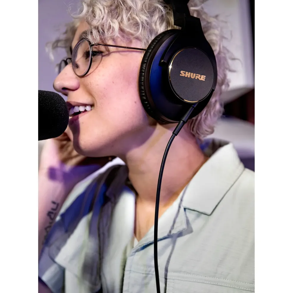 Shure SRH840A Professional Monitoring Headphones