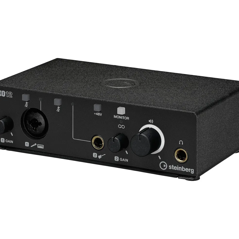 Steinberg IXO12 Audio Interface with One Mic Preamp Black