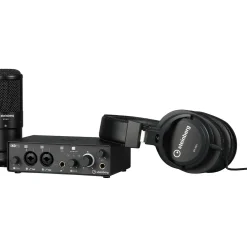 Steinberg IXO22 B Recording Pack with Mic & Headphones