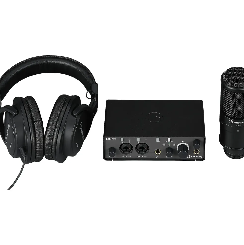 Steinberg IXO22 B Recording Pack with Mic & Headphones