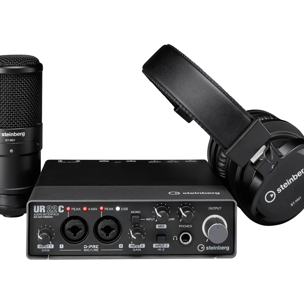 Steinberg UR22C Recording Pack With 2-In/2-Out USB 3.0 Type-C Audio Interface, Microphone & Headphones