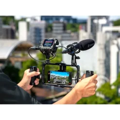 TASCAM FR-AV2 Compact 32-Bit Field Recorder & Timecode Generator with AK-BT2 Bluetooth Adapter