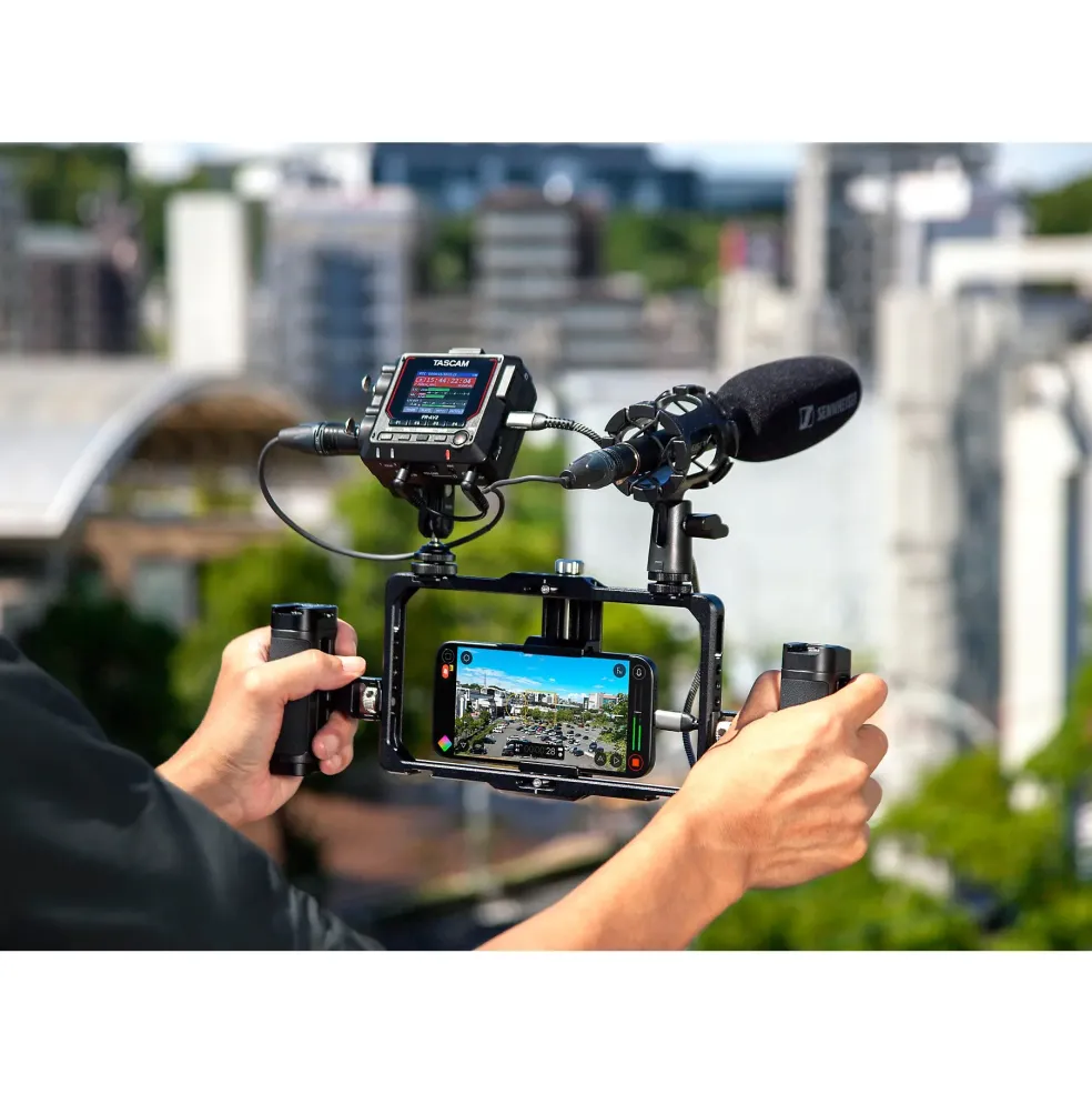 TASCAM FR-AV2 Compact 32-Bit Field Recorder & Timecode Generator