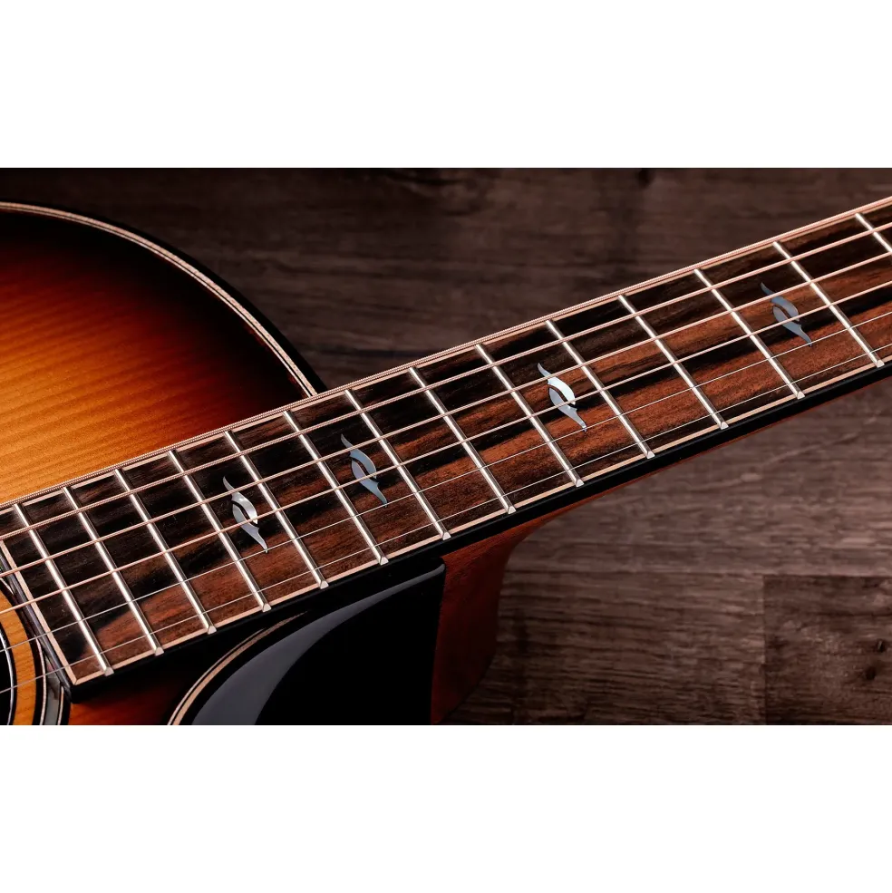 Taylor 814ce Adirondack Spruce Builder's Edition Grand Auditorium Acoustic-Electric Guitar Shaded Edge Burst