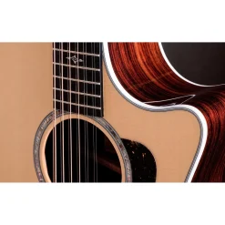 Taylor 454ce 12-String Grand Auditorium Acoustic-Electric Guitar Natural