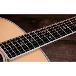 Taylor 855e Legacy Jumbo 12-String Acoustic-Electric Guitar Natural