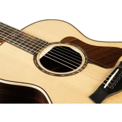 Taylor 812e V-Class Grand Concert Acoustic-Electric Guitar Natural